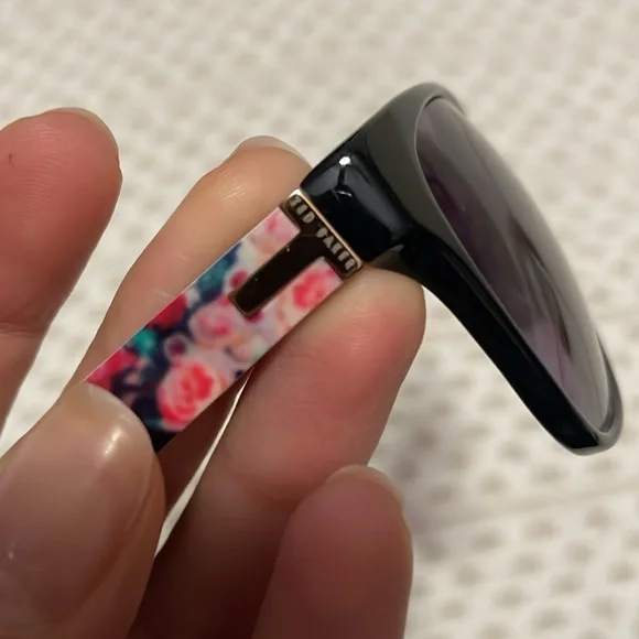 Ted Baker Sunglasses - Picture 3 of 9